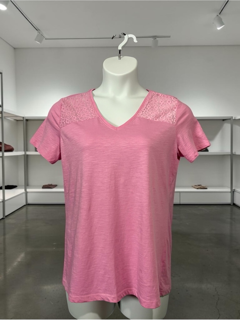 NEW, mySTYLE, Pink Lace Shoulder V-Neck Cotton T-Shirt Top, Size Large